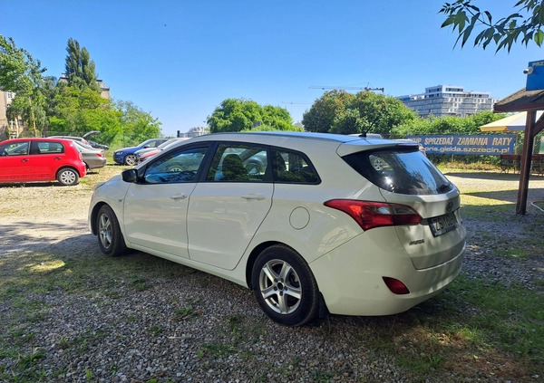 Hyundai I30 cena 23900 przebieg: 220000, rok produkcji 2013 z Płońsk małe 92